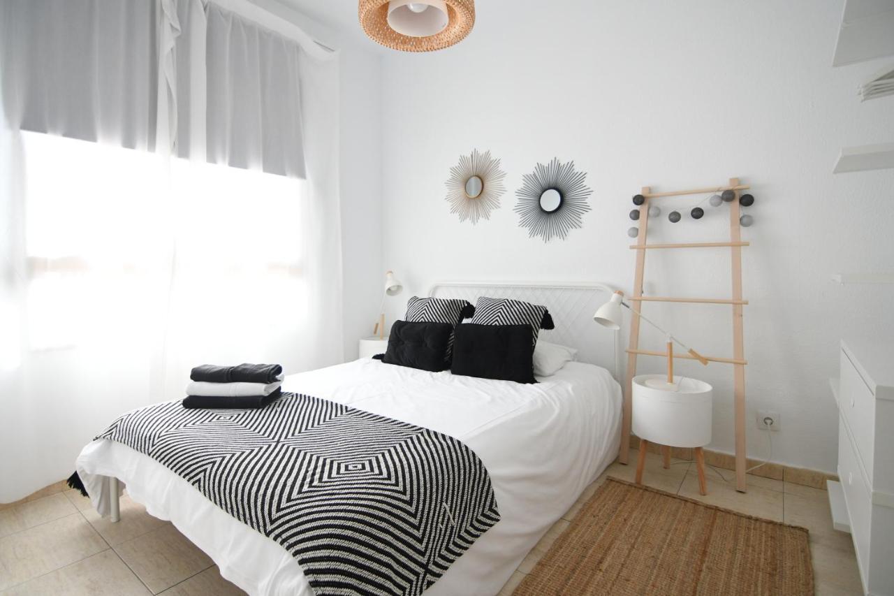Apartment Near The Beach -3Bed -2Bath -Wifi Лас Палмас де Гран Канария Екстериор снимка
